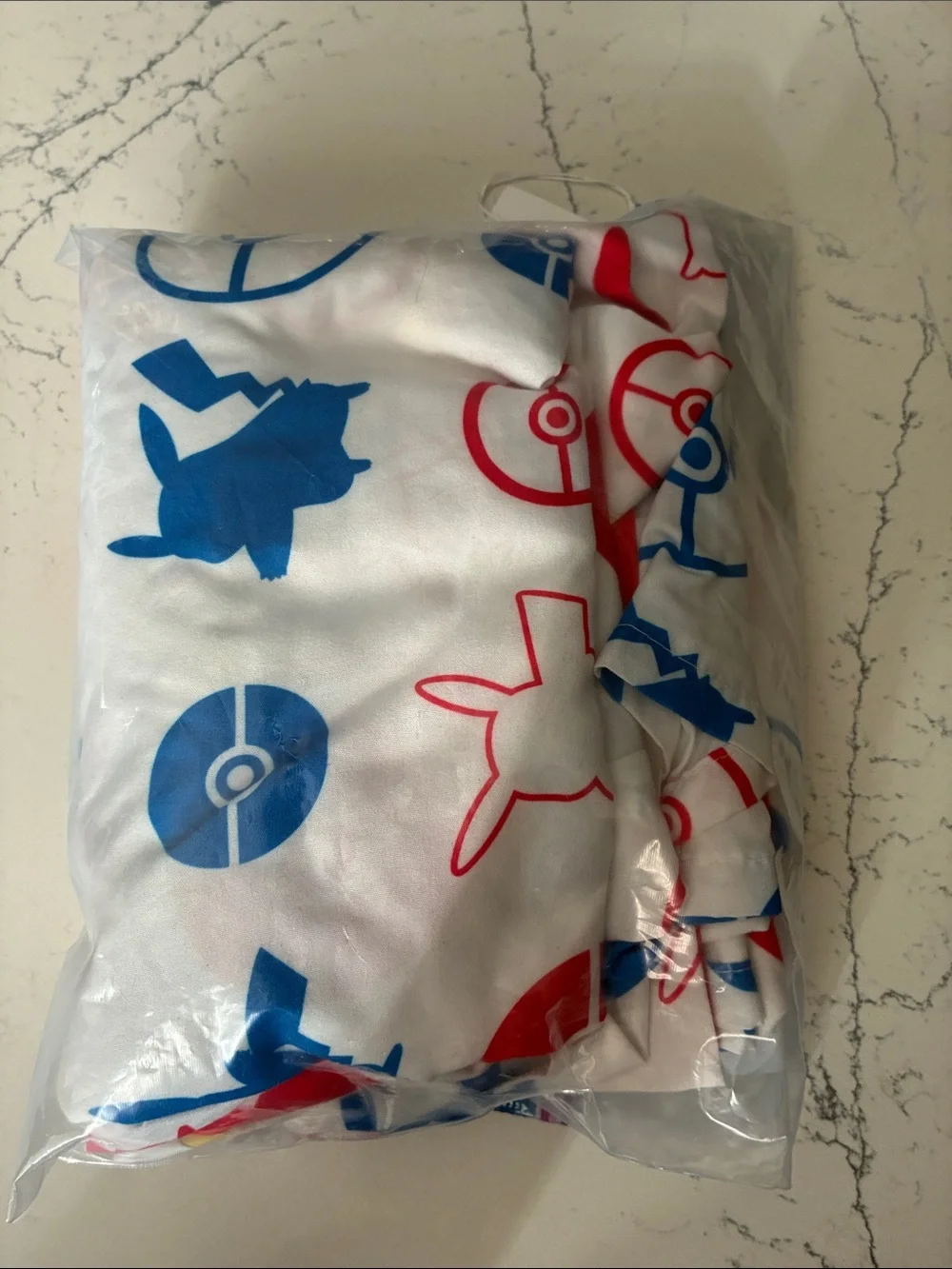 Pokémon Pikachu Printed Twin Bedding Set - White, Red & Blue